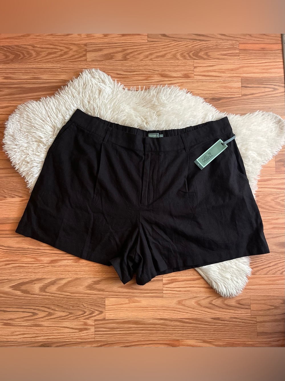 NWT Terra & Sky Black Linen Shorts 1X